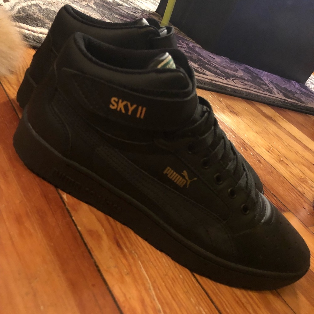 Puma SKY II Demi Black on Black Mid Height